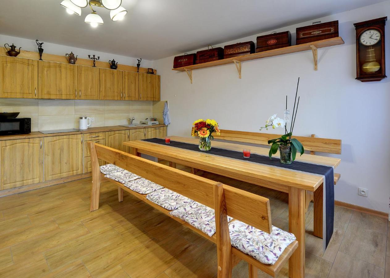 Apartamento Dom Krawca - Pod Chojnikiem Jelenia Góra Exterior foto