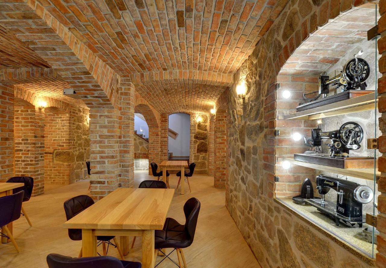 Apartamento Dom Krawca - Pod Chojnikiem Jelenia Góra Exterior foto