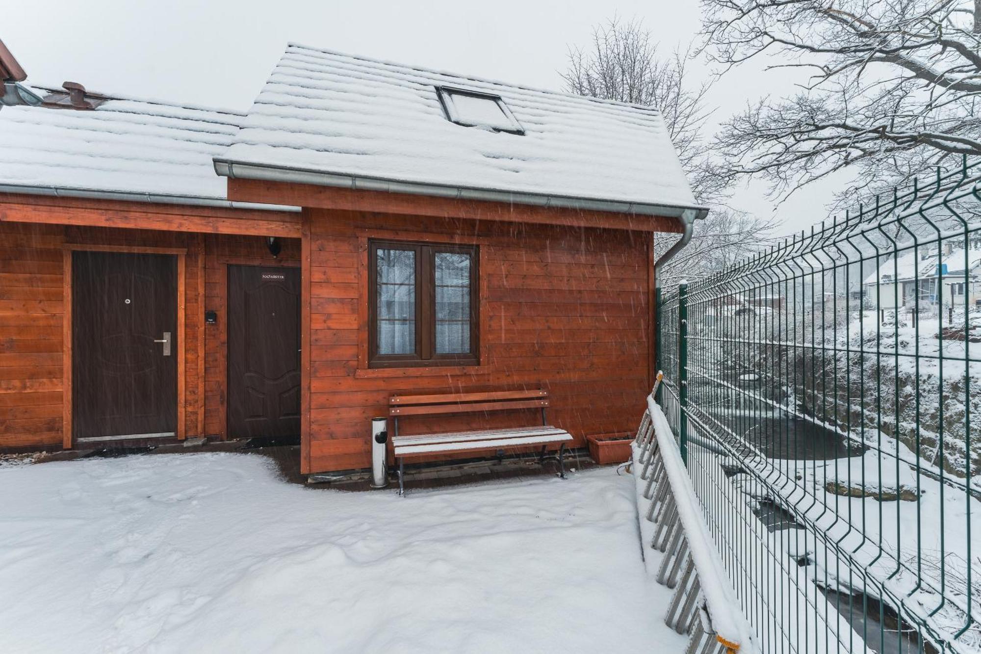 Apartamento Dom Krawca - Pod Chojnikiem Jelenia Góra Exterior foto